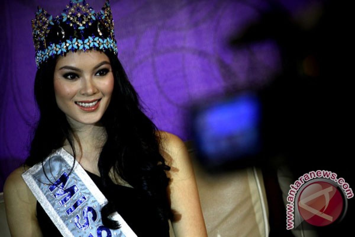 Miss World 2012 suka masakan Bali