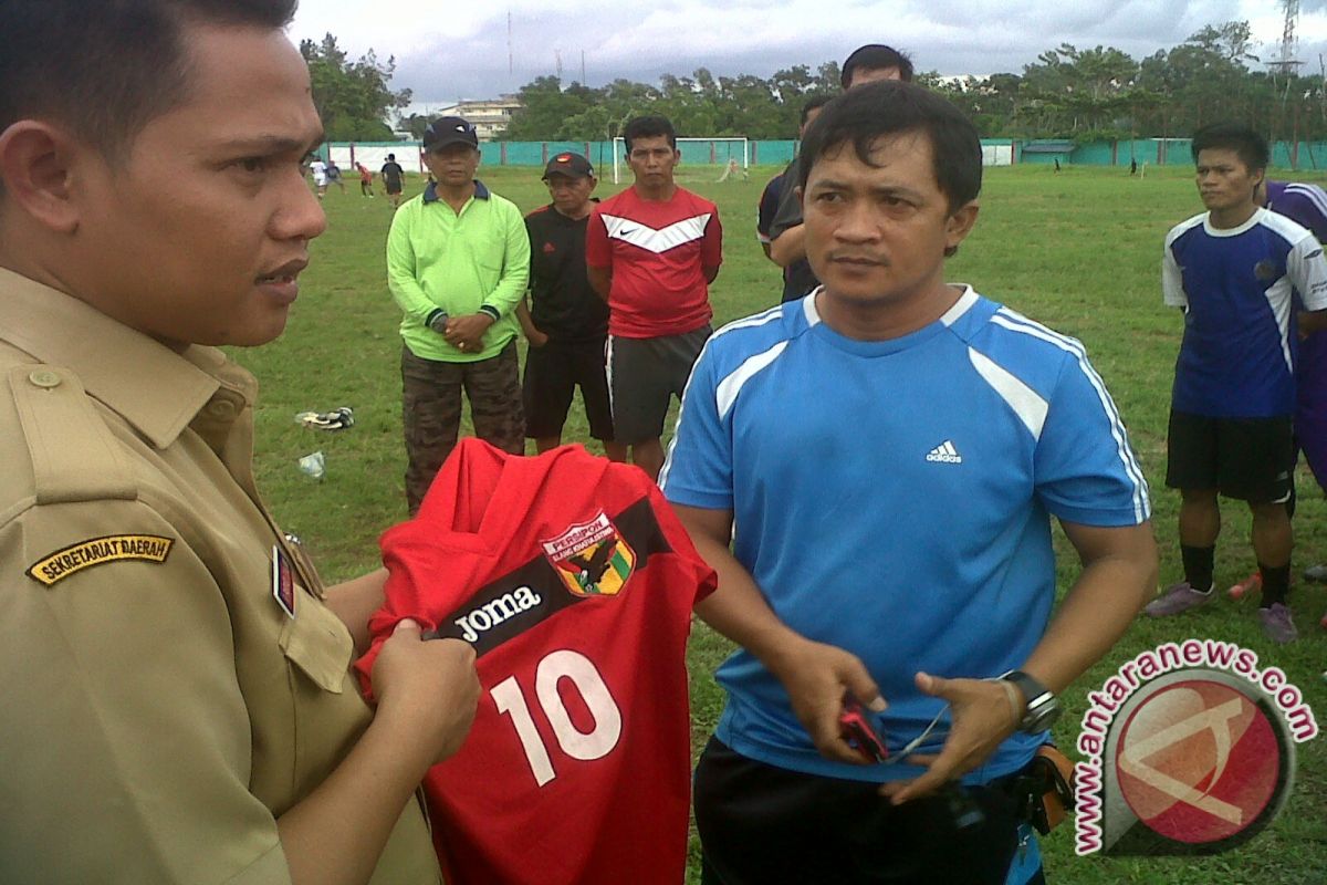 Persipon Optimistis Kalahkan Persika Karawang