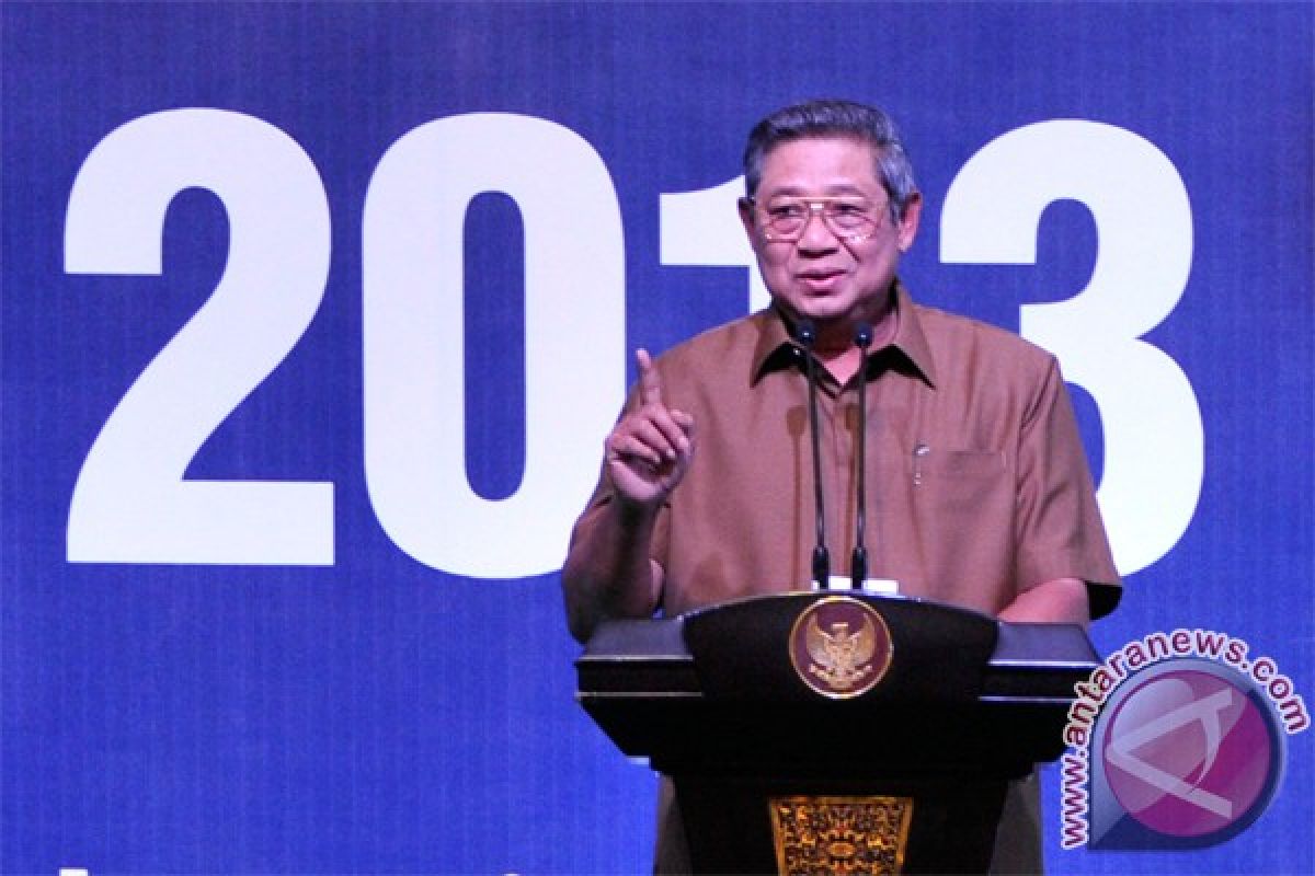 Presiden minta perekonomian masyarakat sekitar hutan dikembangkan 