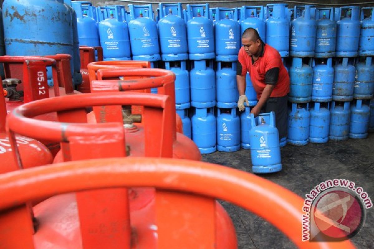 Indonesia government studies impact of postponement in LPG price hike