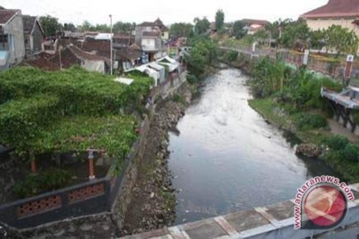 Revitalisasi Jembatan Ngampilan Yogyakarta melengkapi penataan kumuh