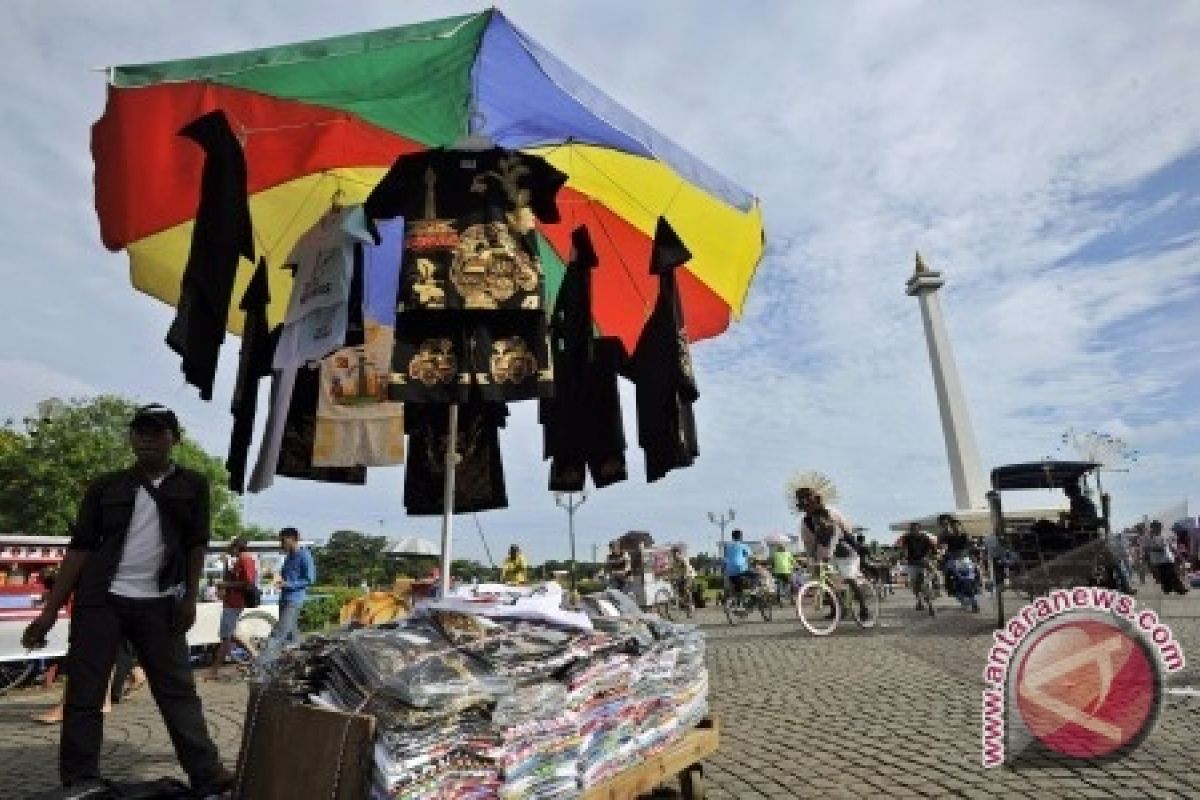 Jurufoto Monas bertahan di tengah gempuran teknologi 