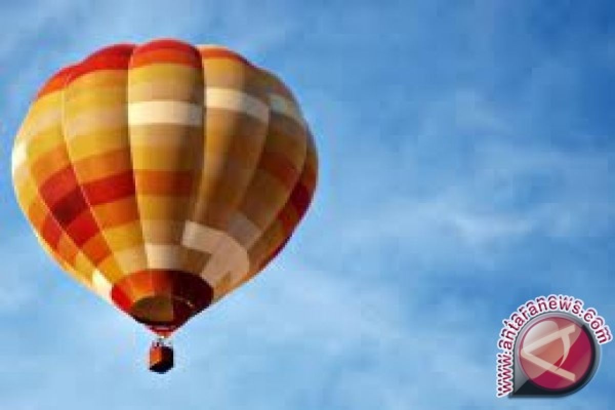 Balon udara jatuh, 19 turis tewas