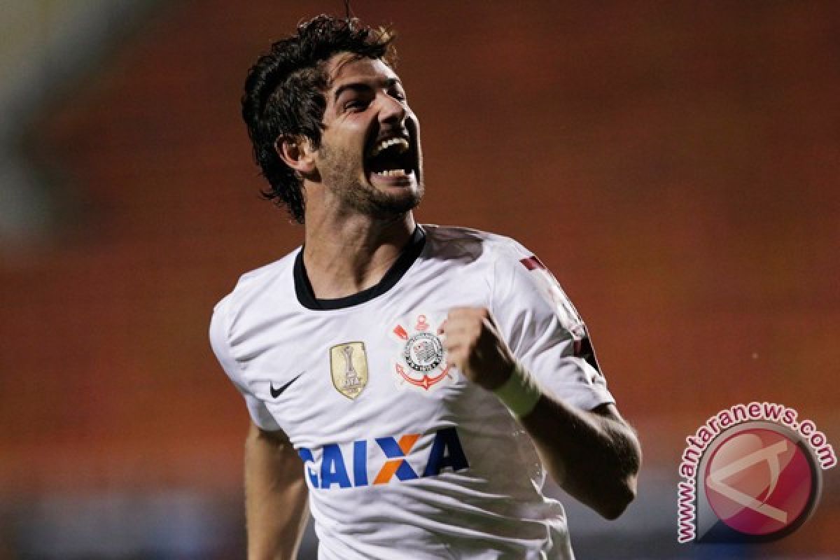 Pato ingin kembali bermain di Italia