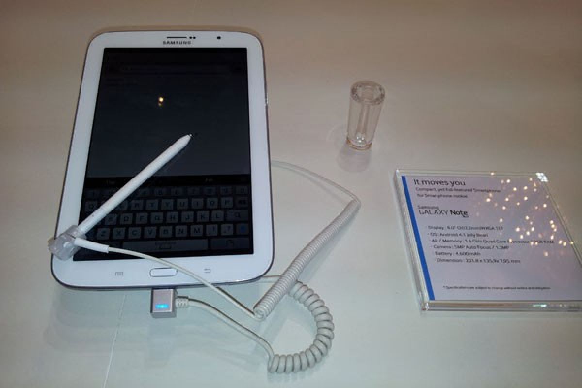Samsung kenalkan tablet Galaxy Note 8.0