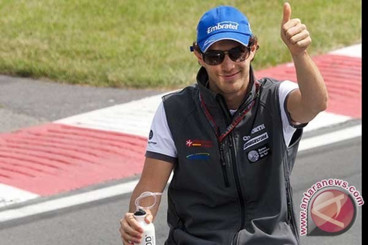Sarung Tangan Senna Terjual 22 Ribu Pound