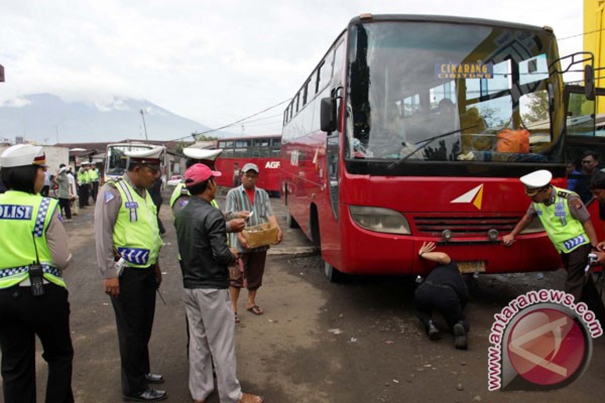 Enam jam diblokir, jalan kota Bogor dibuka