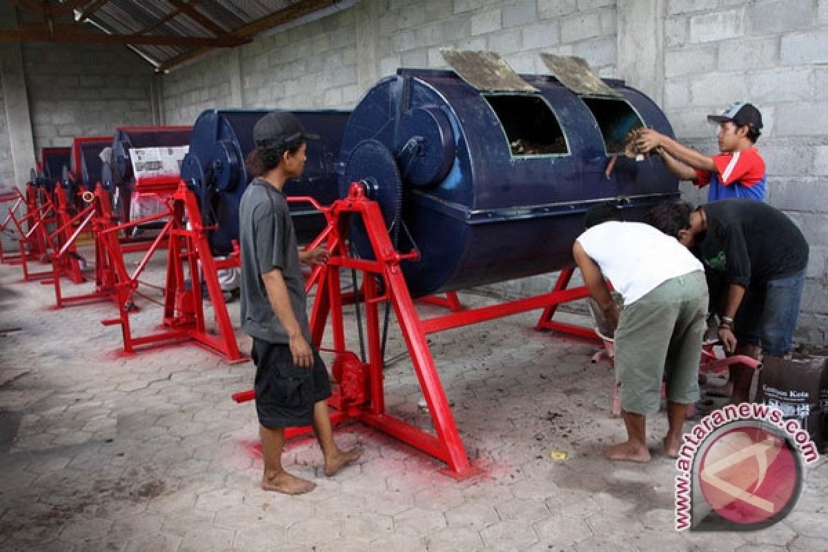 Produksi rumah kompos Nitikan Yogyakarta satu ton 