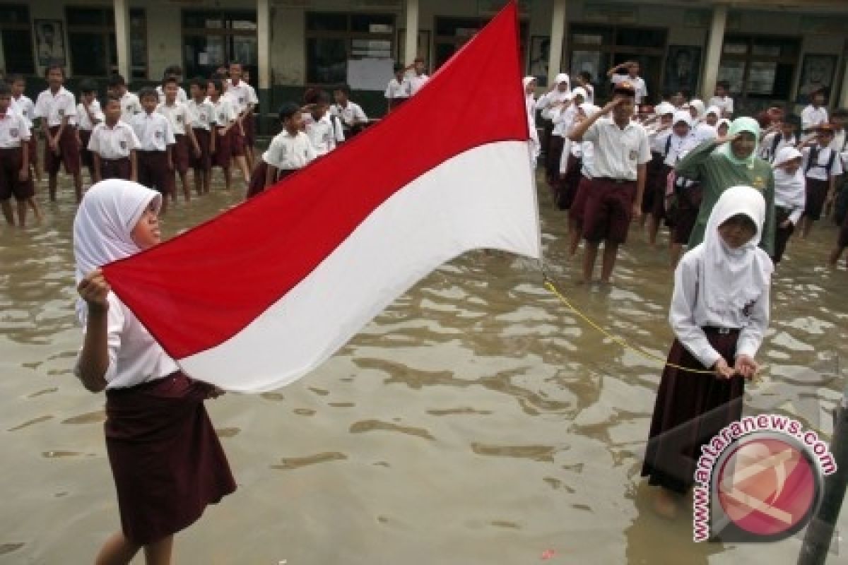 Kemendikbud Dorong Percepatan Program Indonesia Pintar di Palu