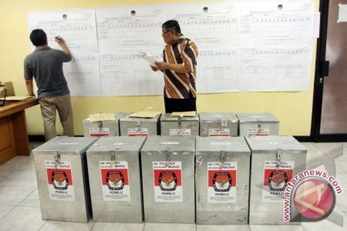 Hak memilih warga negara Indonesia tidak bisa diwakili      