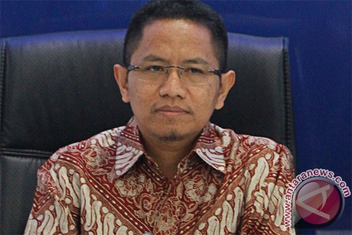 Ketua Fraksi PAN Tjatur Sapto Edy berniat mundur