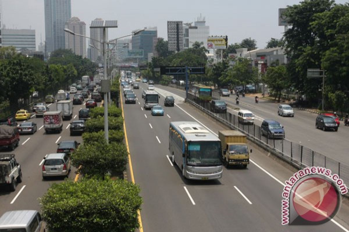 "Contra flow" cawang-rawamangun diuji coba jumat