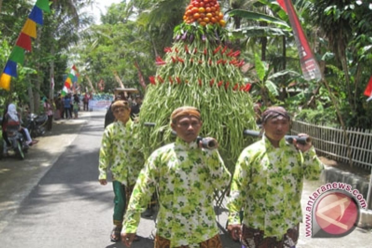 Sorosutan merti kampung alumunium peringati Sumpah Pemuda 