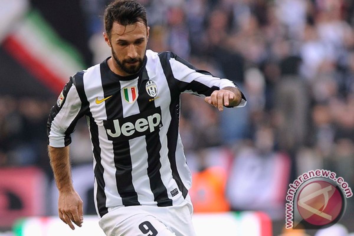 Cagliari hentikan upaya Juventus torehkan rekor