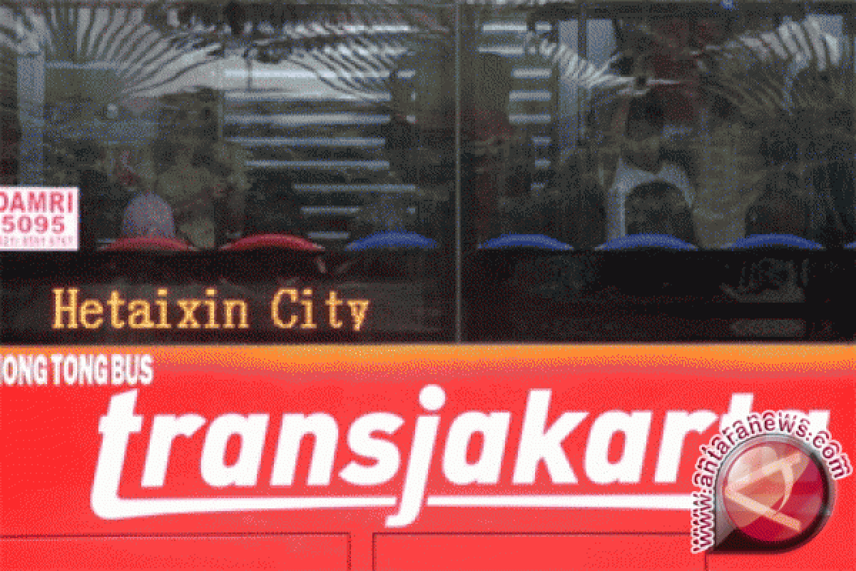 Transjakarta tingkatkan keamanan di halte dan jalur