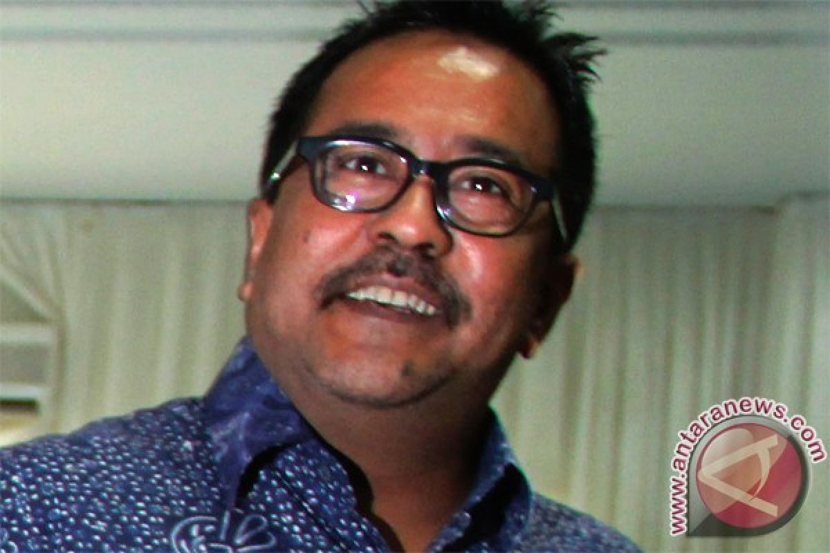 Atut ditahan KPK, Rano jalankan tugas gubernur