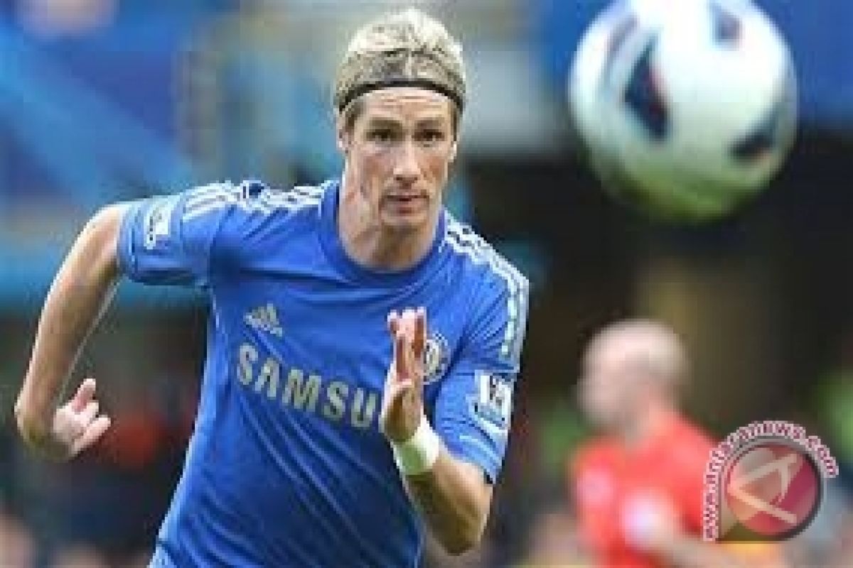 Torres absen tiga minggu karena cedera