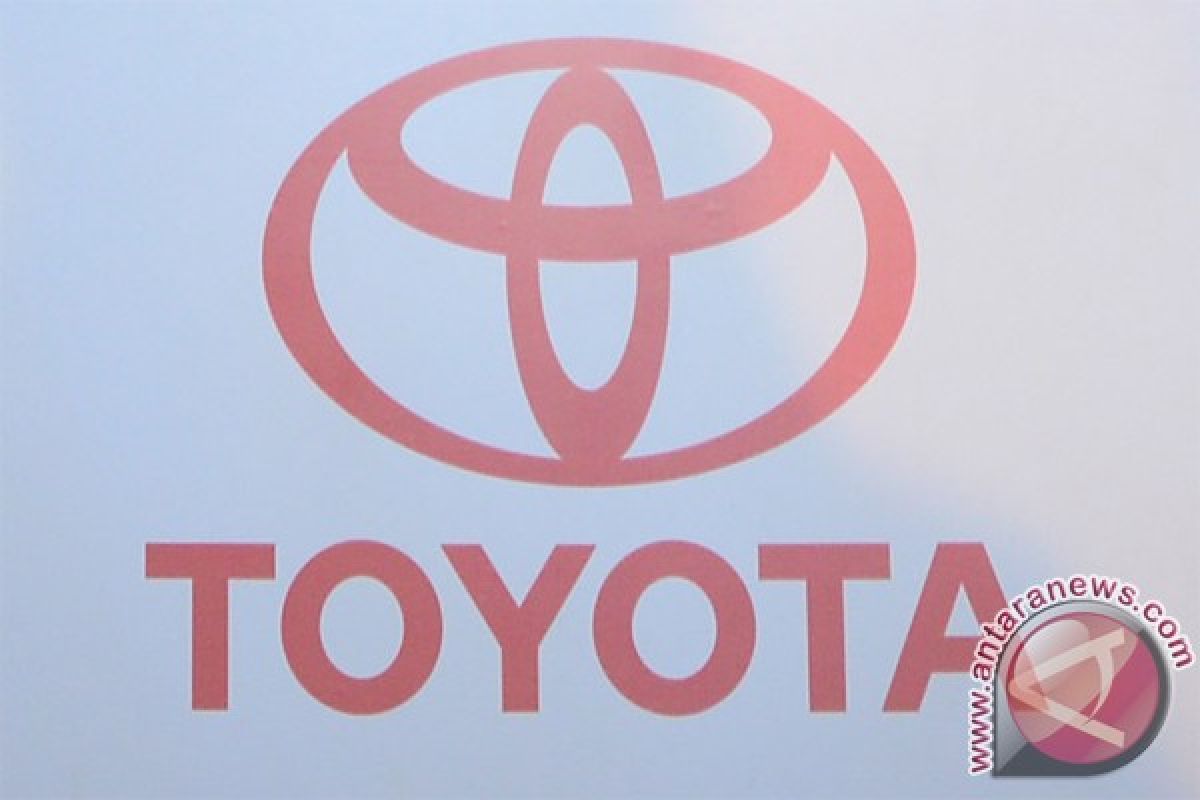 Auto2000 targetkan 250 unit Toyota laris di JAS