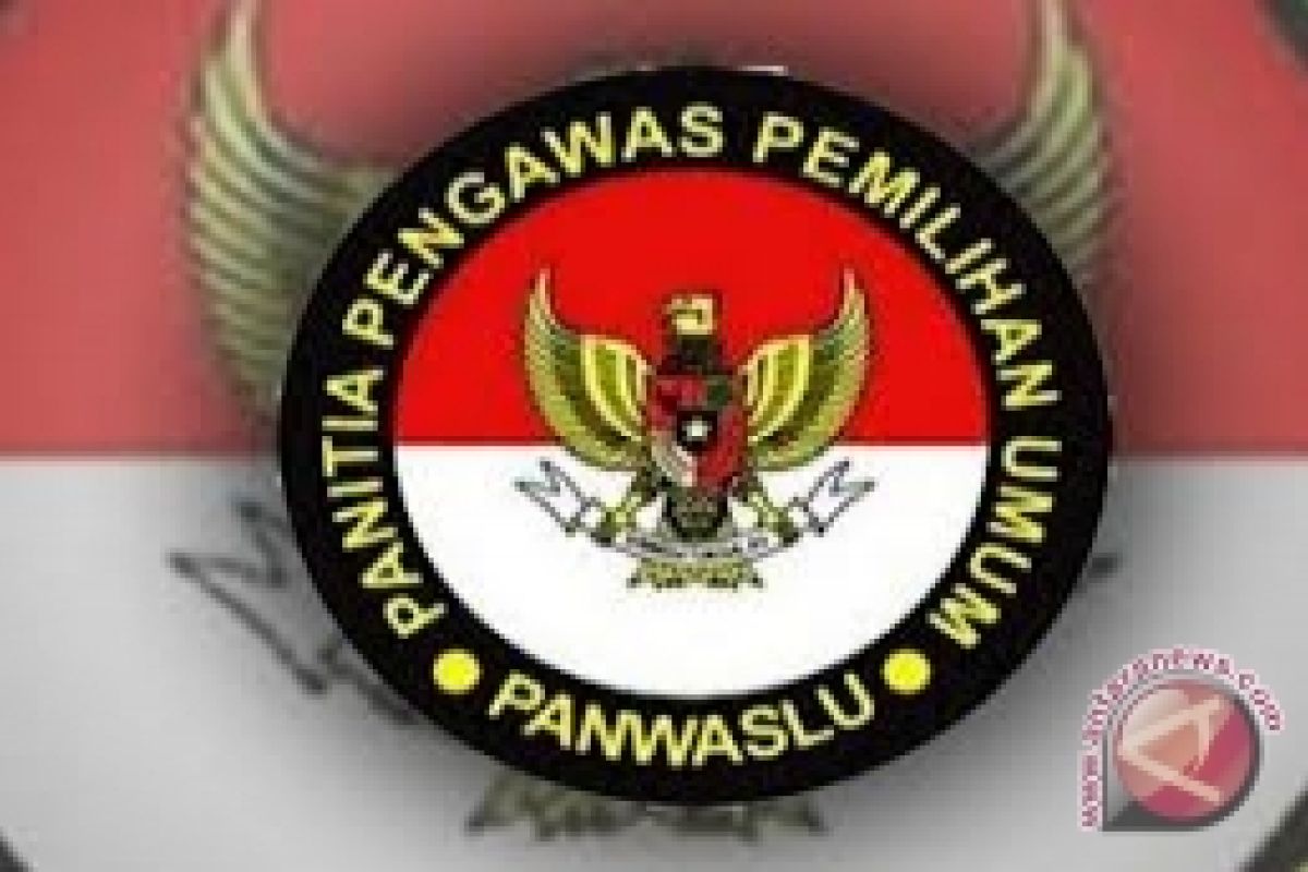 Panwaslu Gunung Kidul melantik 54 anggota panwascam