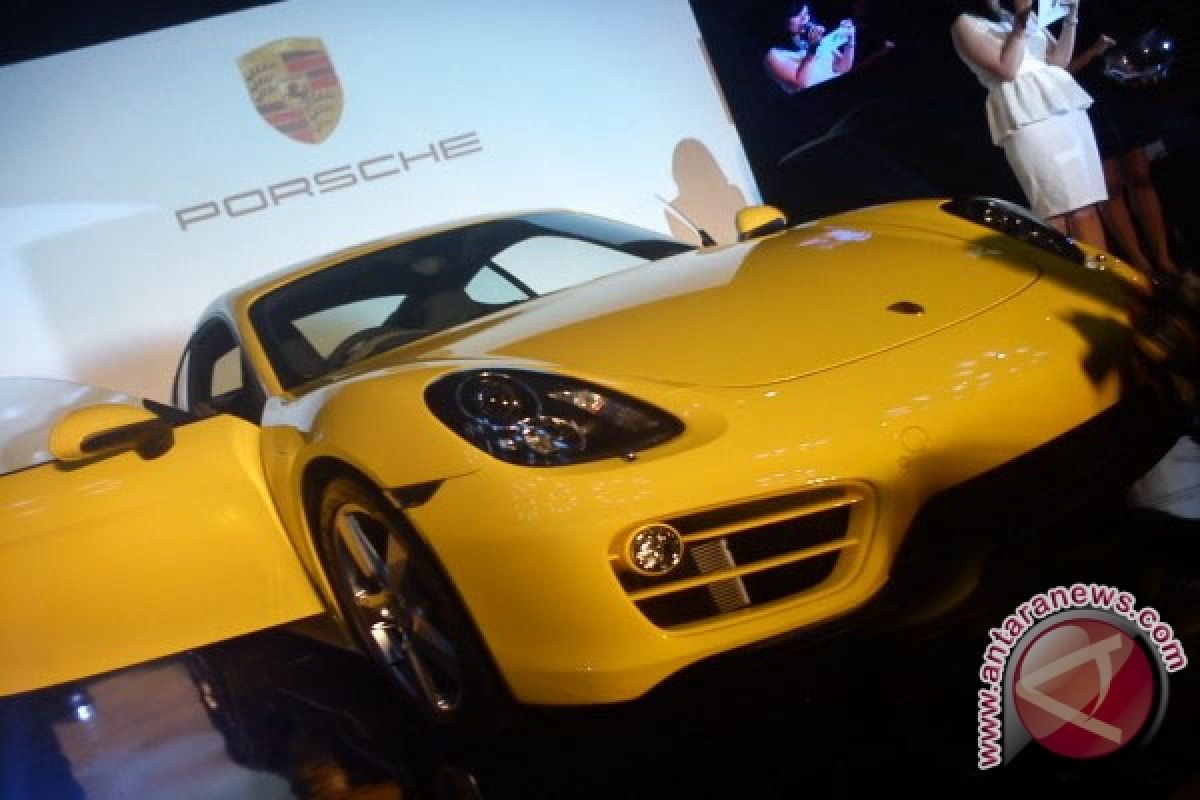 Porsche Kenalkan Mobil Sport Terbaru di Indonesia