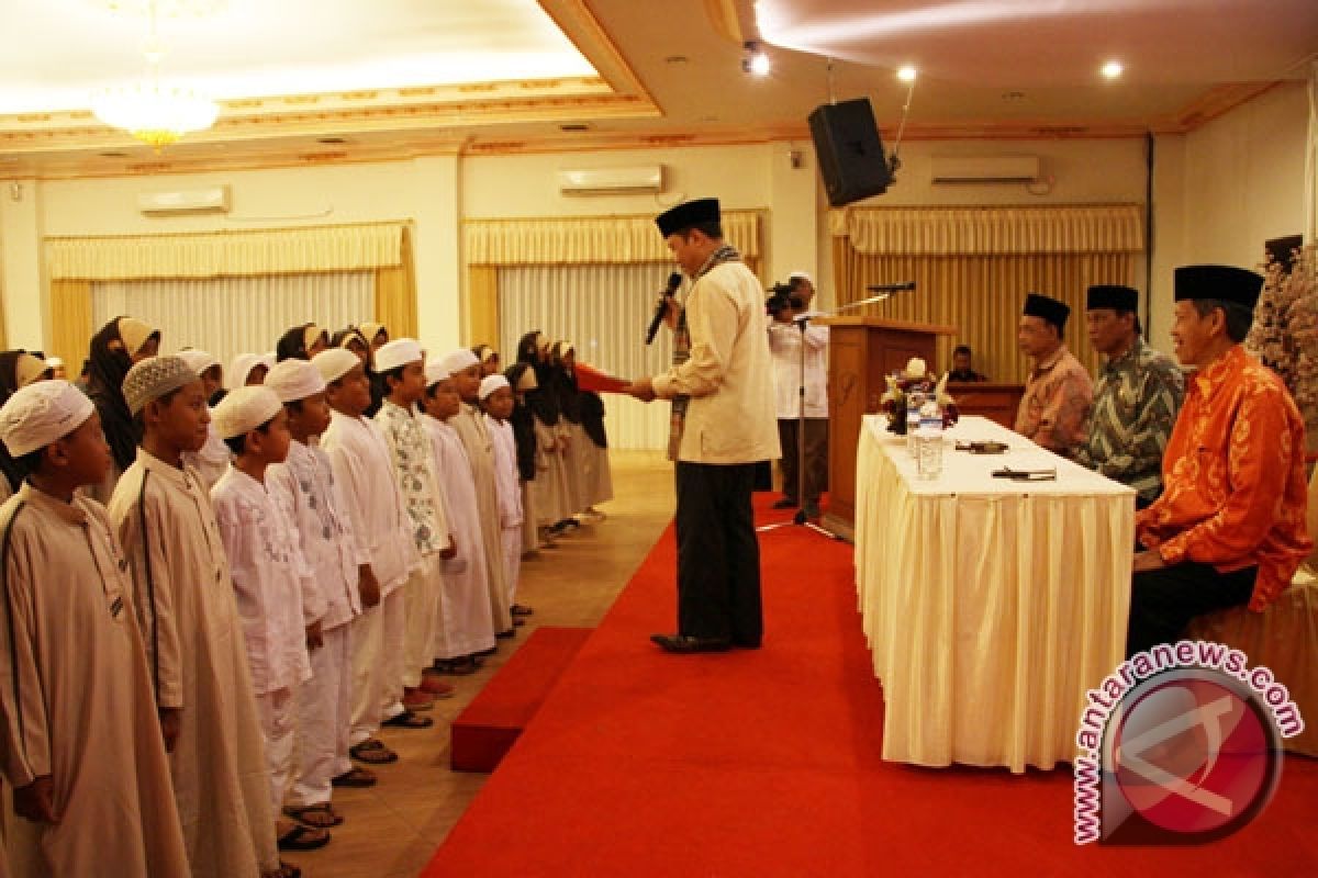 Wawali Baubau apresiasi YAC membimbing anak Tahfidz Quran