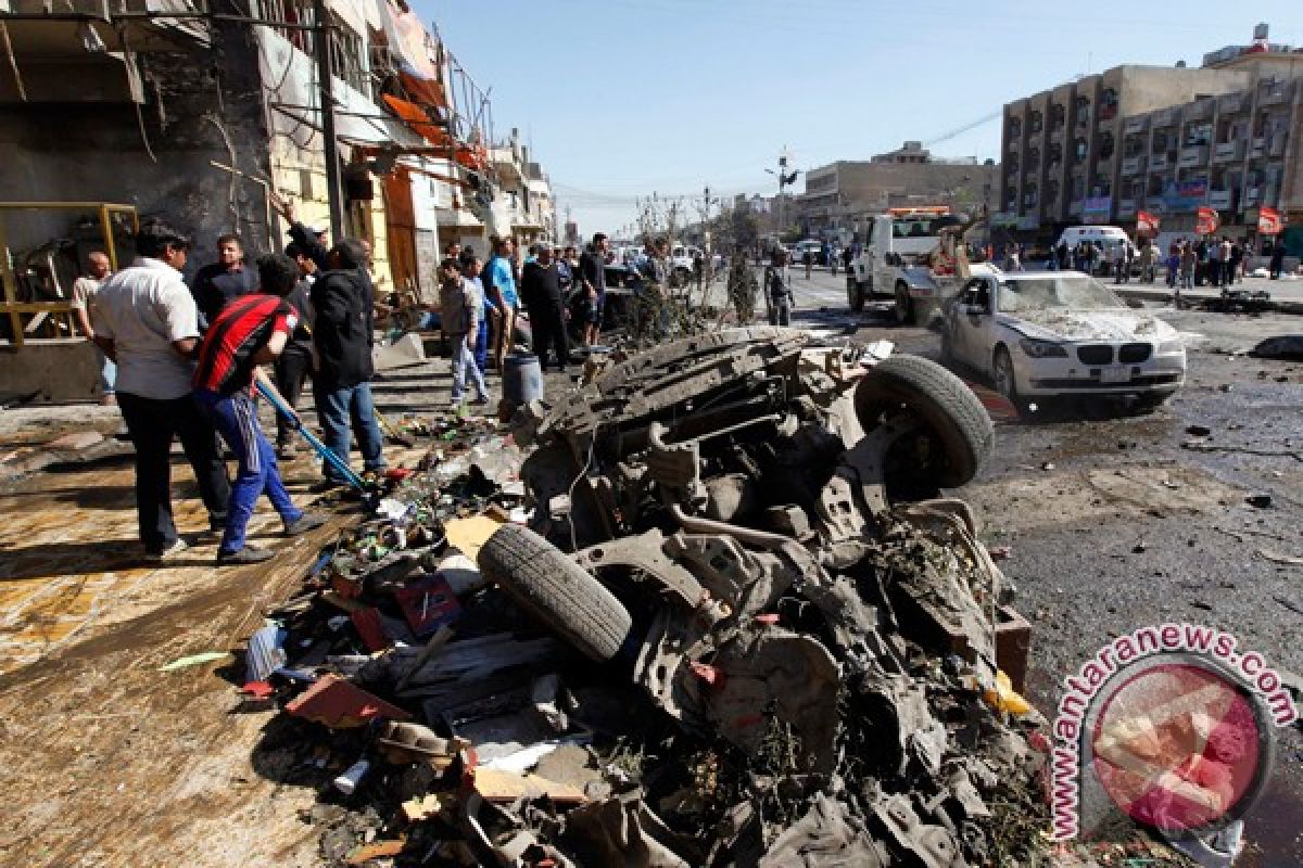 24 tewas akibat ledakan bom truk di dekat Baghdad