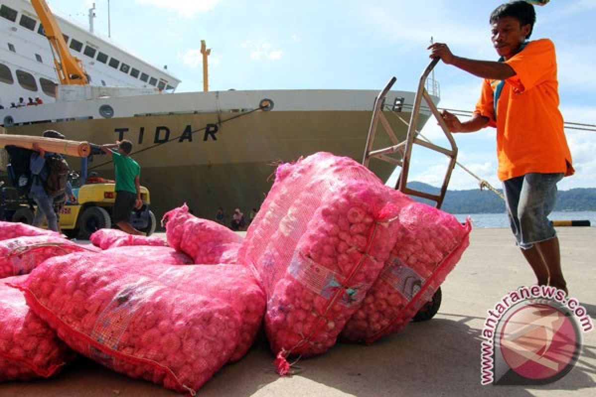 Ambon menanti pasokan bawang putih, harga bertahan Rp60.000