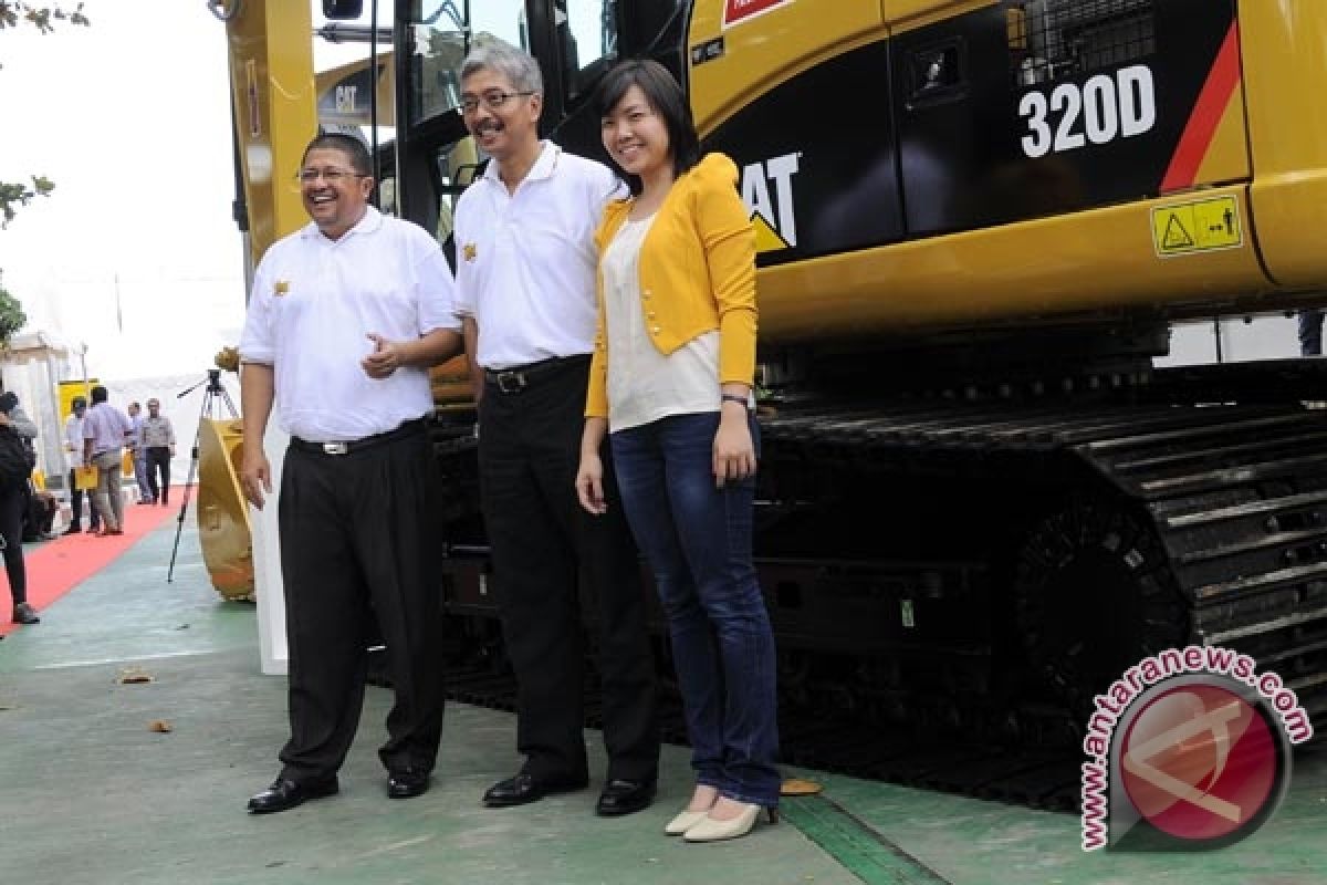 Trakindo jadikan ekskavator CAT-320D produk unggulan