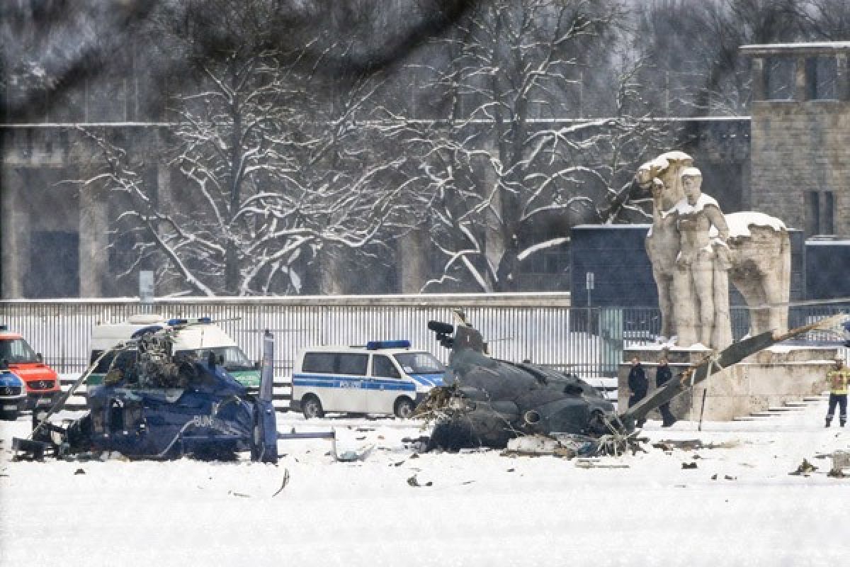 Helikopter patroli tabrakan di Berlin, satu tewas