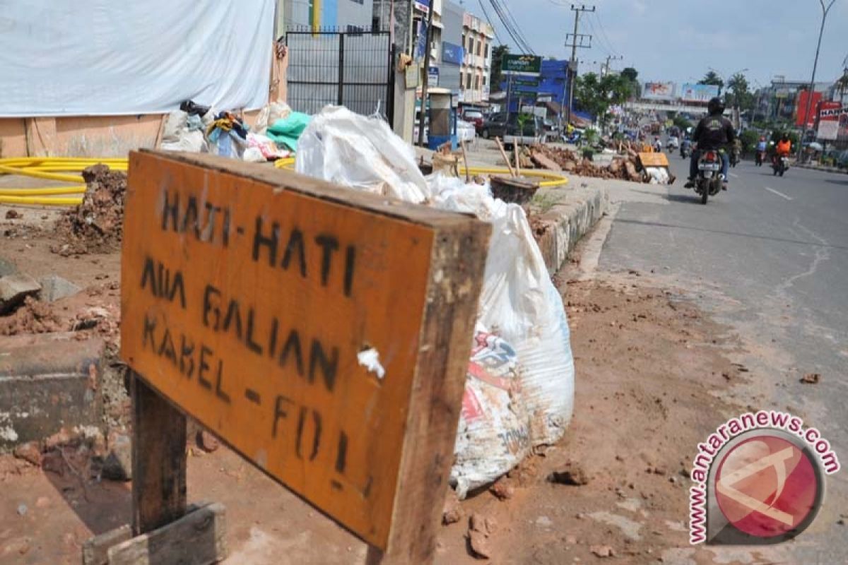 Gubernur: kerusakan jalan provinsi segera diperbaiki 