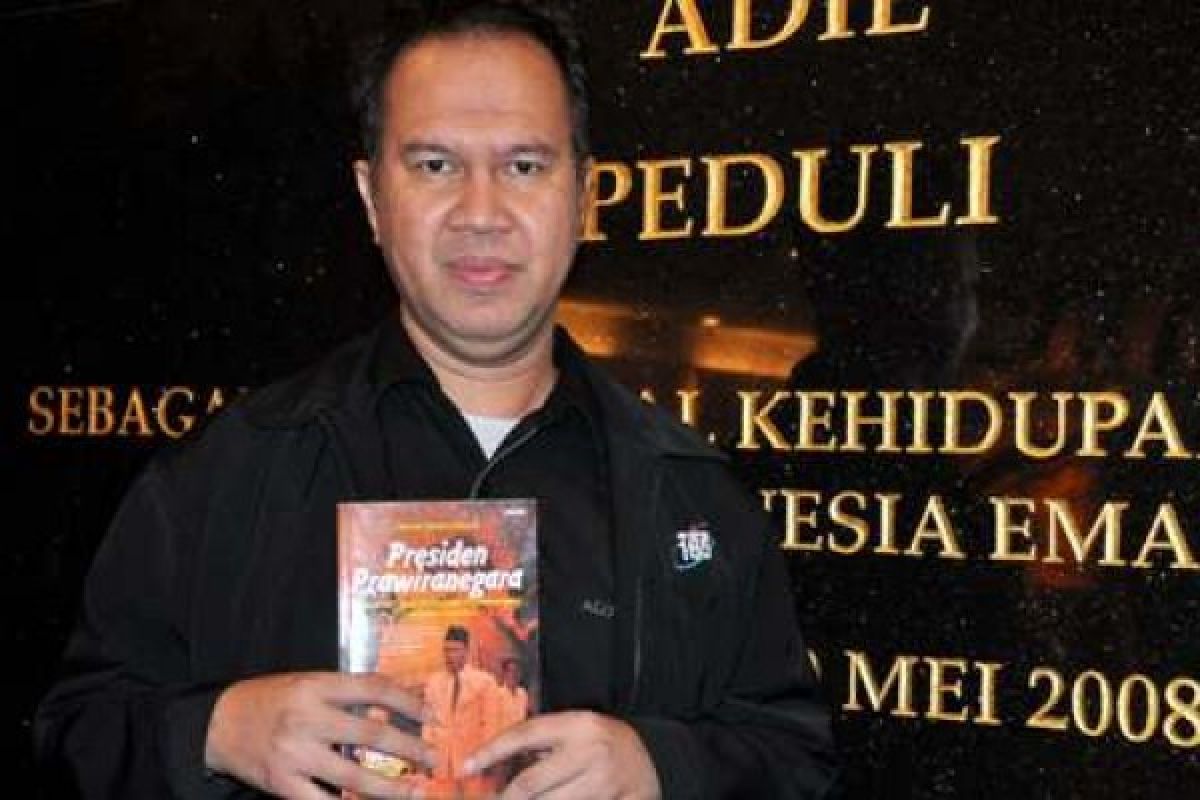 Akmal Nasery Basral Bukukan Kisah Buya Hamka