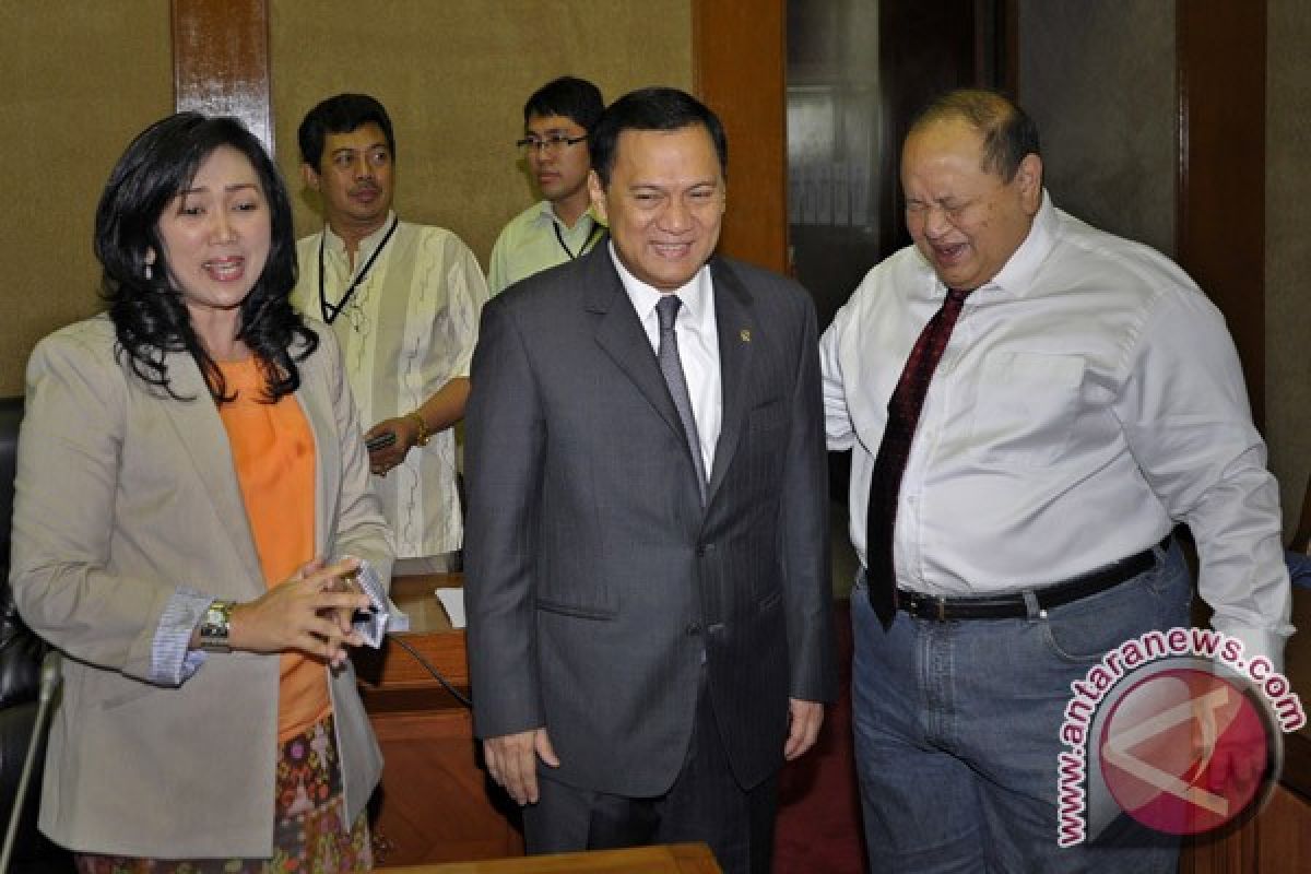 DPR :penetapan Gubernur BI melalui rapat internal