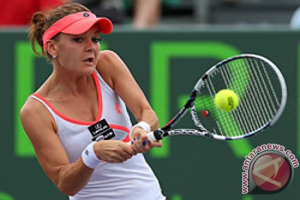 Juara bertahan Radwanska lewati hadangan Stephens