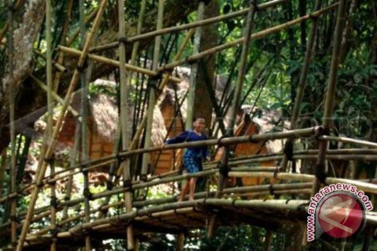 Kawasan wisata bukit cogong sentra kerajinan bambu