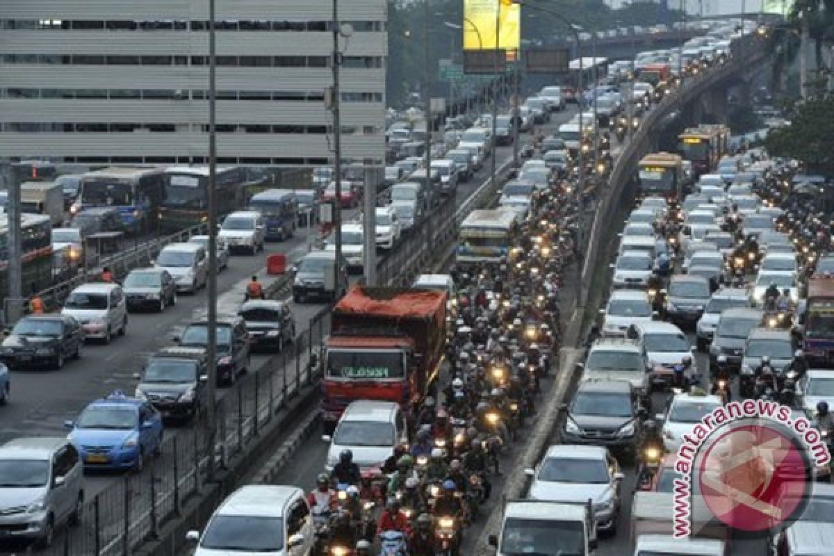 Kendaraan di Jakarta bertambah 1,2 juta dalam 10 bulan