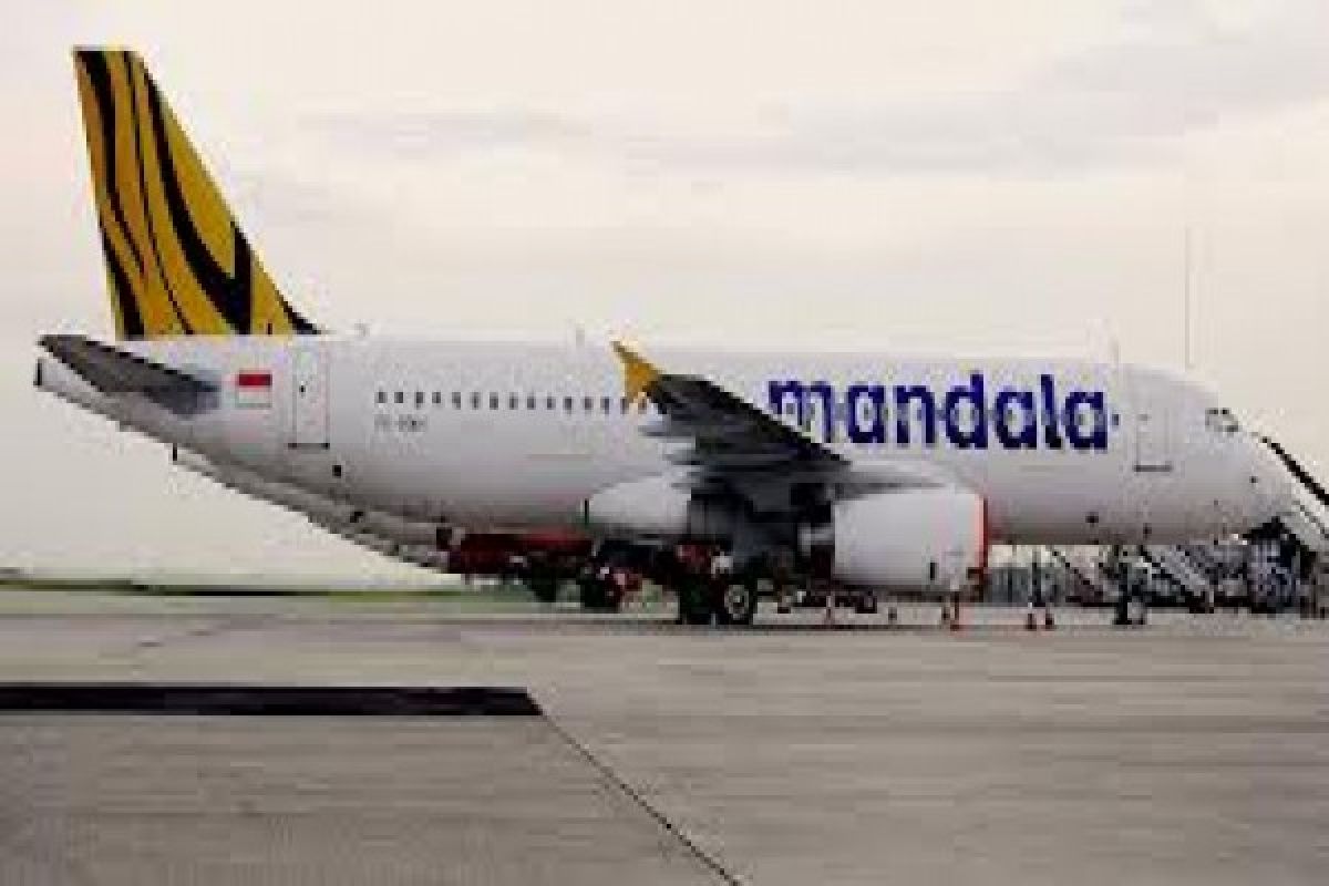 W. Sumatra, Mandala evaluate Padang-Singapore flight route