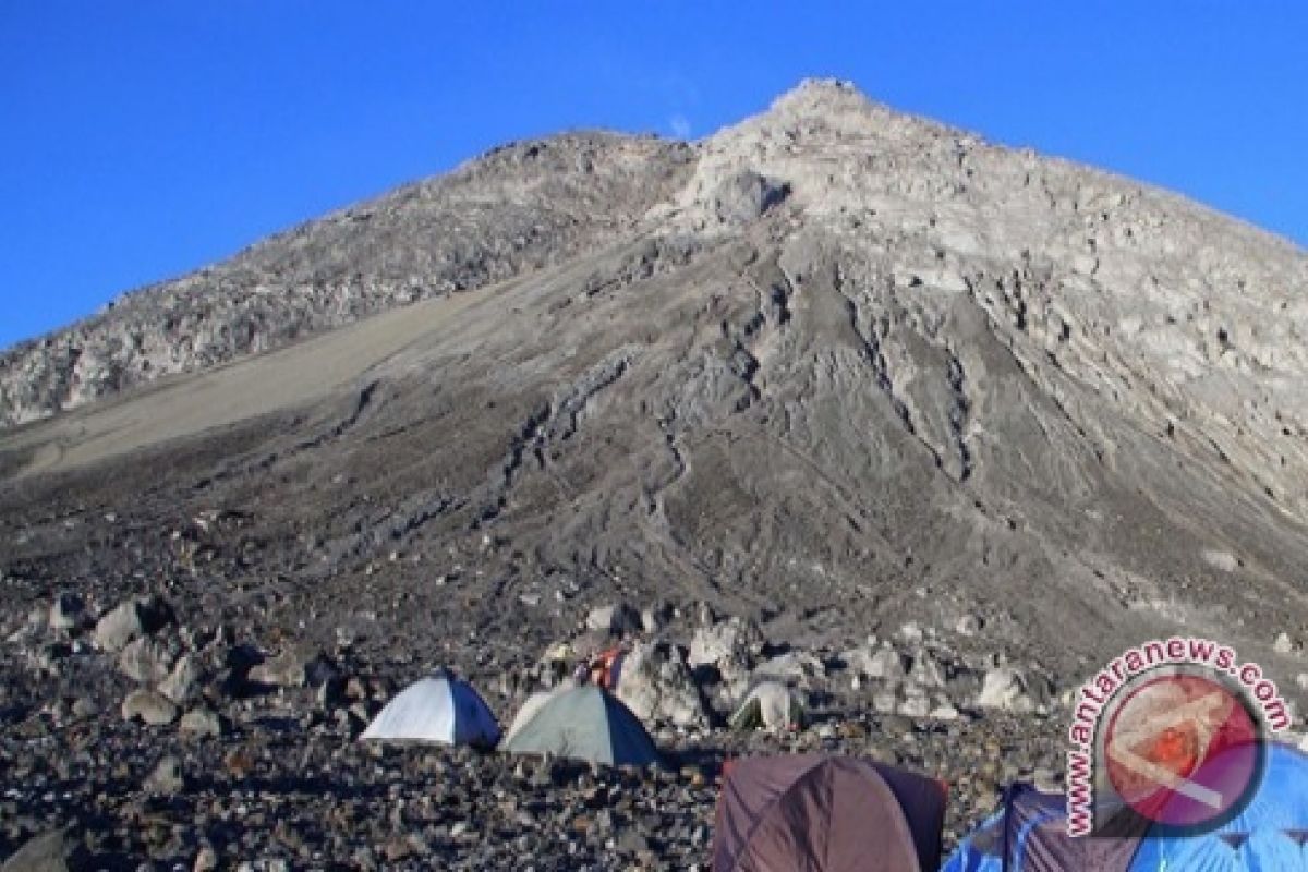 Pendaki Gunung Wilis Tersesat