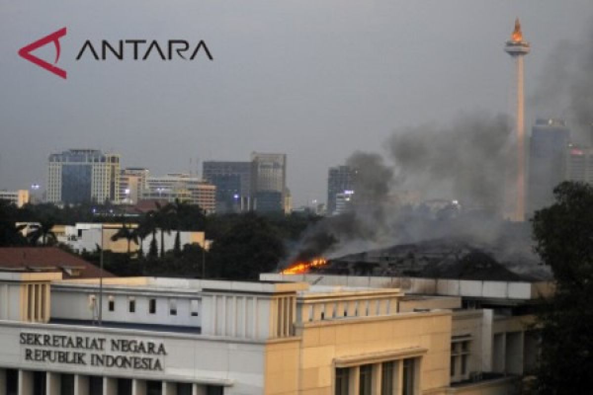 Gedung Setneg Terbakar