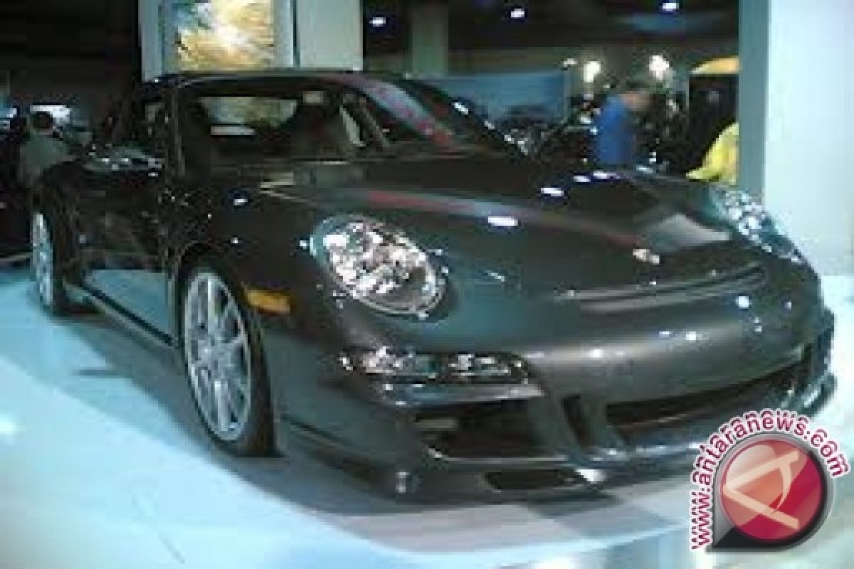 Porsche Kembangkan Model Cayman  Versi GT3