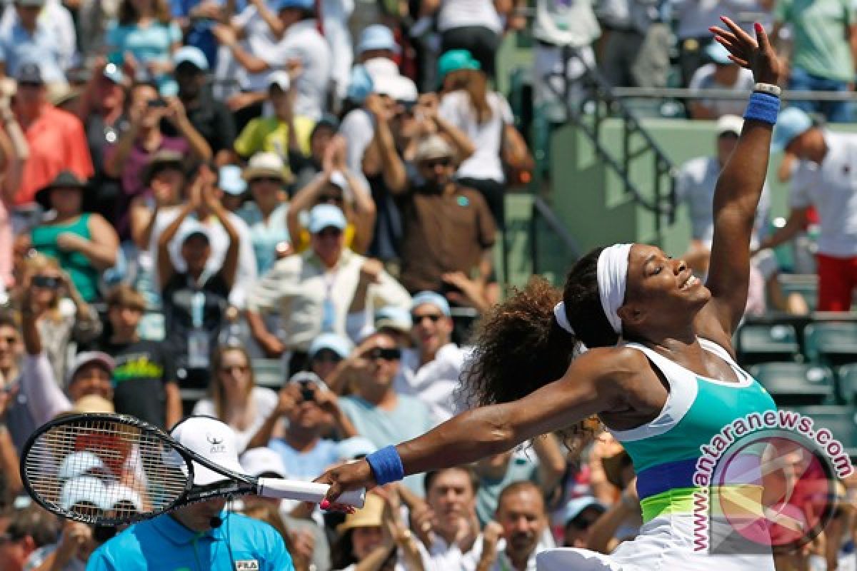 Serena kalahkan Venus di semi final Charleston