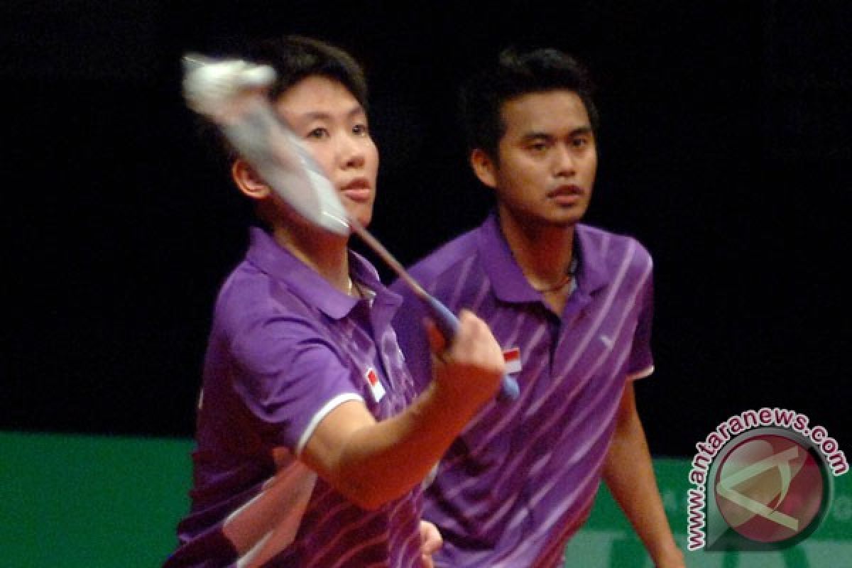 Owi/Butet libas ganda tuan rumah Denmark Terbuka