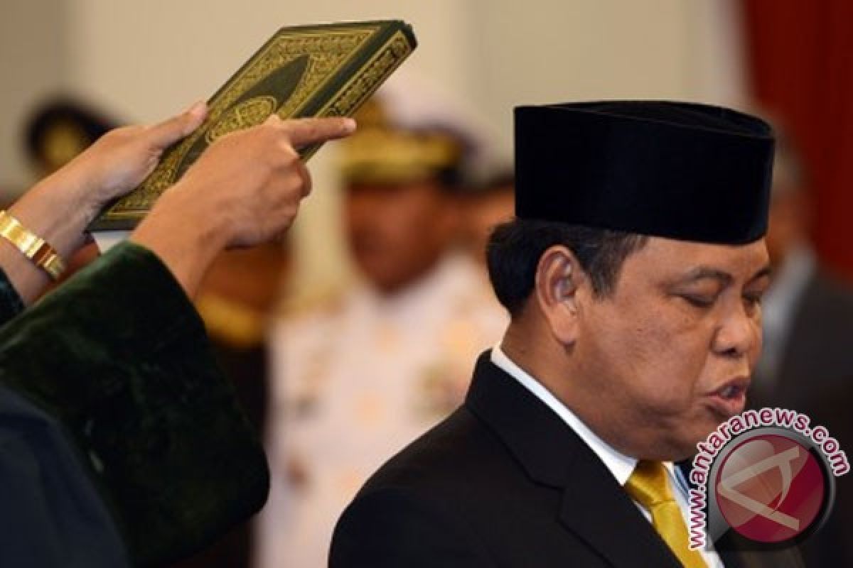 Arief Hidayat merasa baru terlahir jadi hakim konstitusi