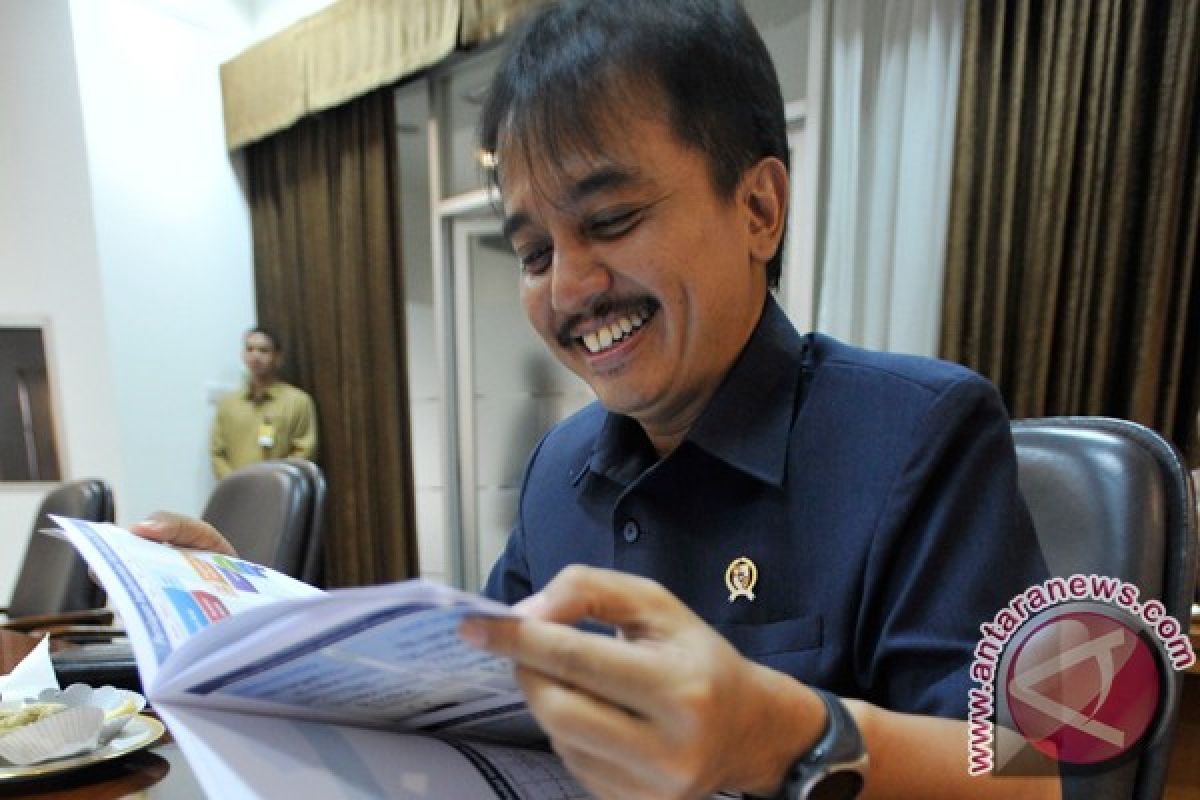 Sports minister to open 10-k Bukittinggi running race