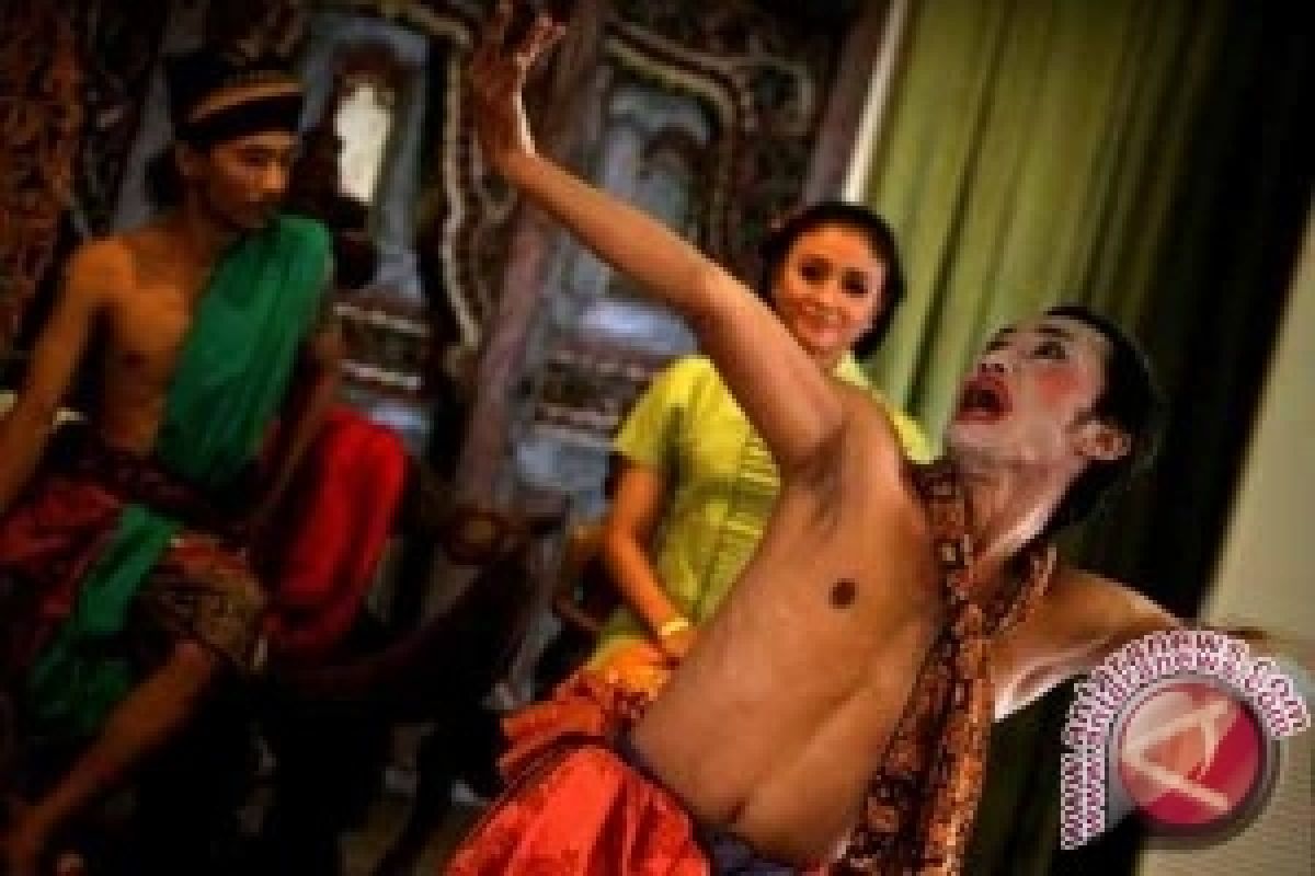 Garin Suguhkan Seri Terakhir Trilogi Opera Jawa