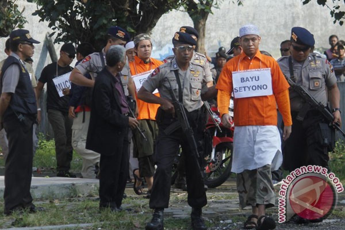 Densus Antiteror rekonstruksi aksi teror di Solo