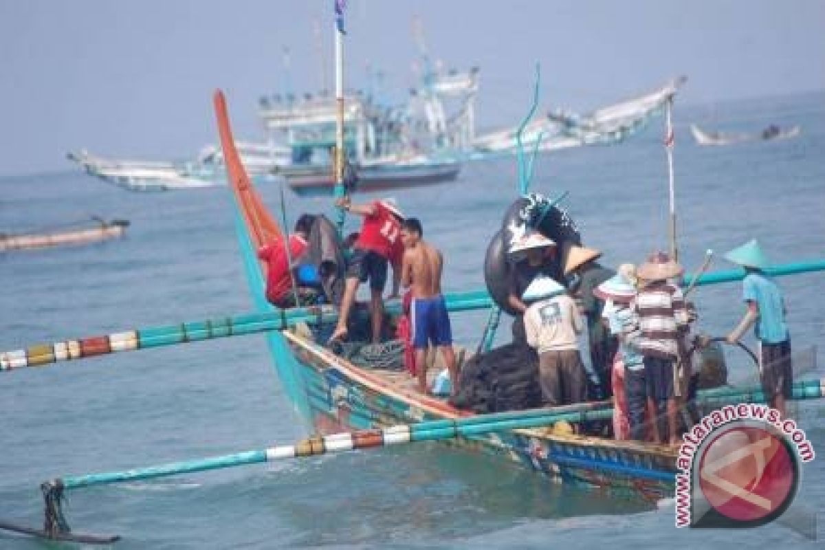 Tinggi Gelombang Laut Babel Dua Meter