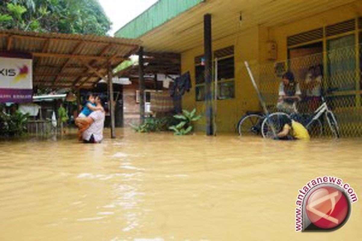 1.159 Rumah Warga Bati-bati  Terendam