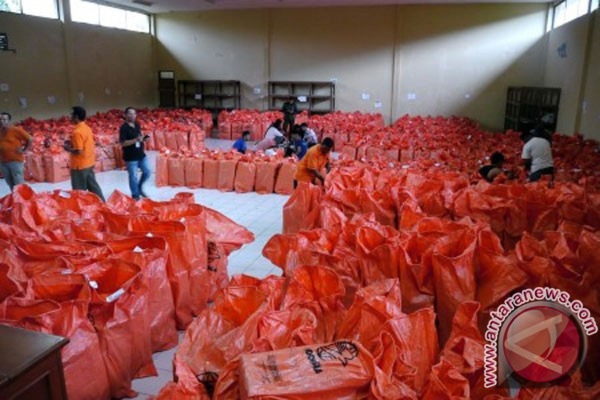 Naskah UN SMA untuk NTT belum tiba