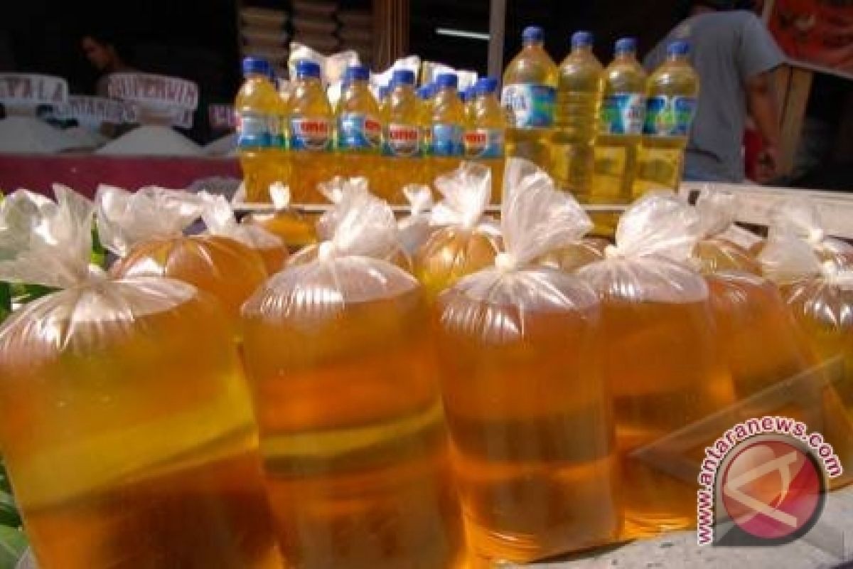 Stok Minyak Goreng Dan Terigu Babel Cukup