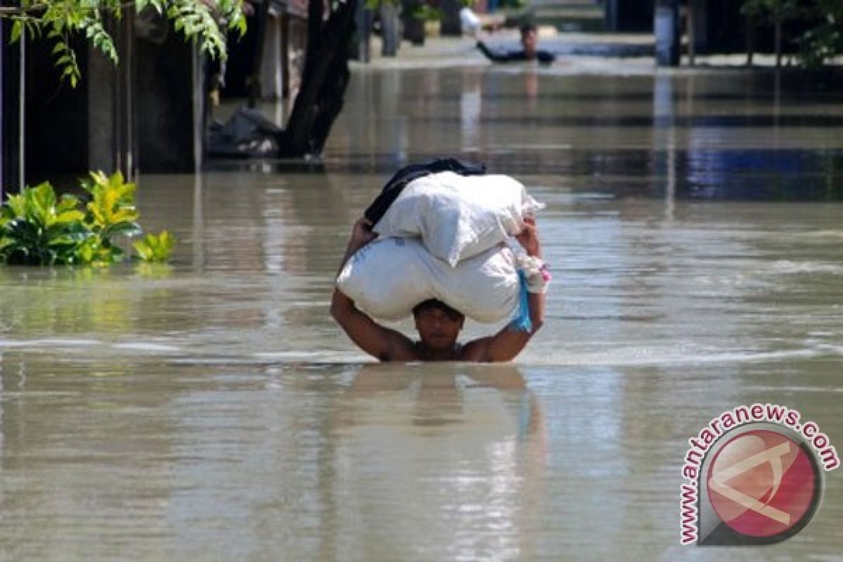 Tanggul Sungai Wulan di Demak kembali jebol